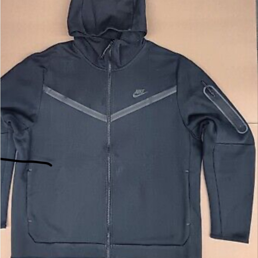 Nike Men's Black Jacket